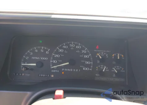 1997 Chevrolet K1500 Fleetside z USA, uszkodzony, nr VIN 2GCEK19M0V1156045